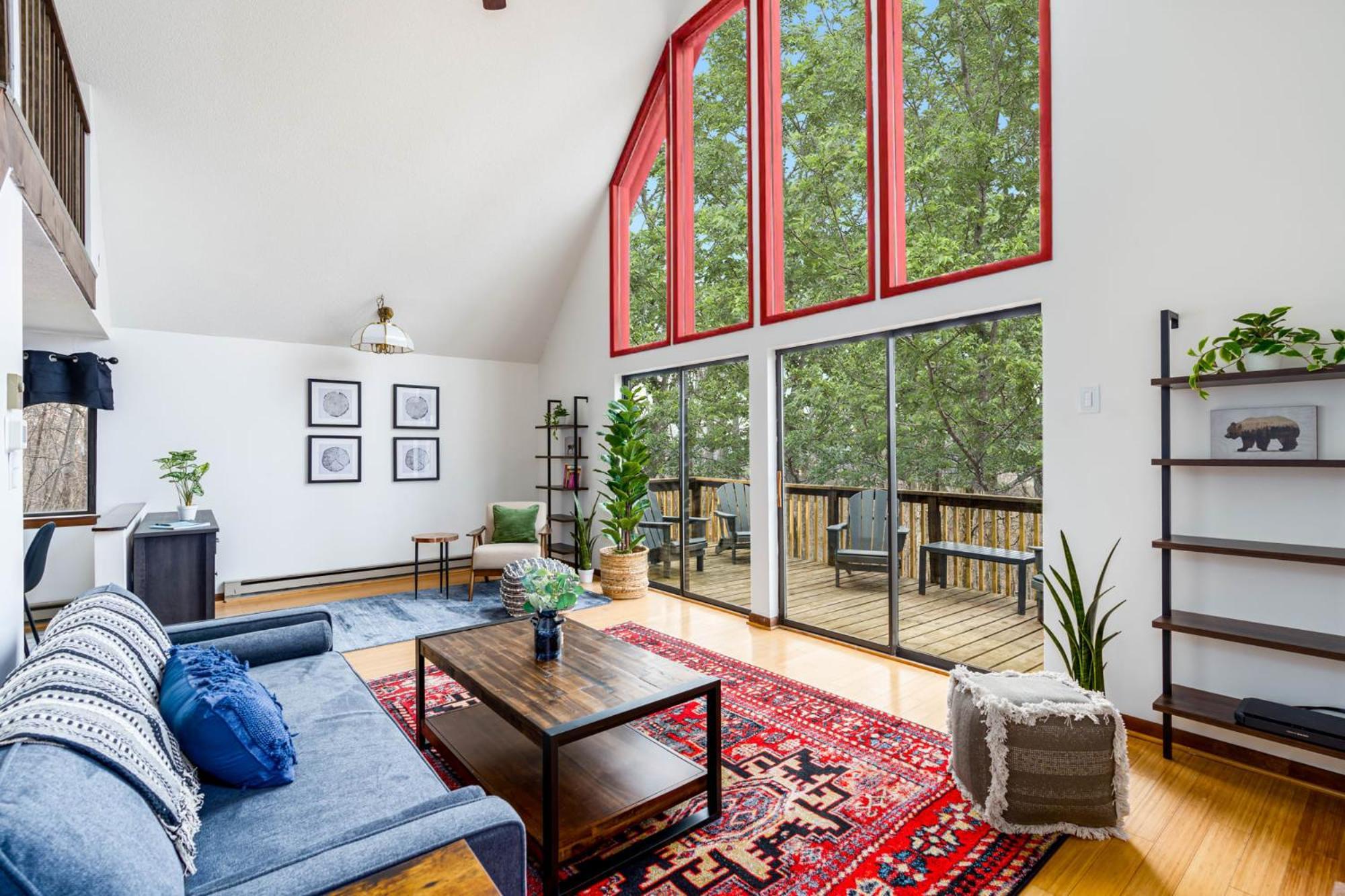 Modern Chalet Cabin W Hot Tub, Deck&Grill, & Wifi! Inwood Eksteriør billede